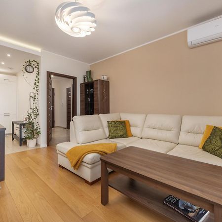 Comfortable Apartment Krakowska Wroclaw With Free Parking By Noclegi Renters Εξωτερικό φωτογραφία